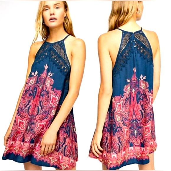 Free People Shea Printed Mini Dress Small Pink Blue Paisley Crochet Lace Boho - Picture 1 of 12